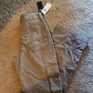 Hollister khaki  pants new with tags size 24 / OOR